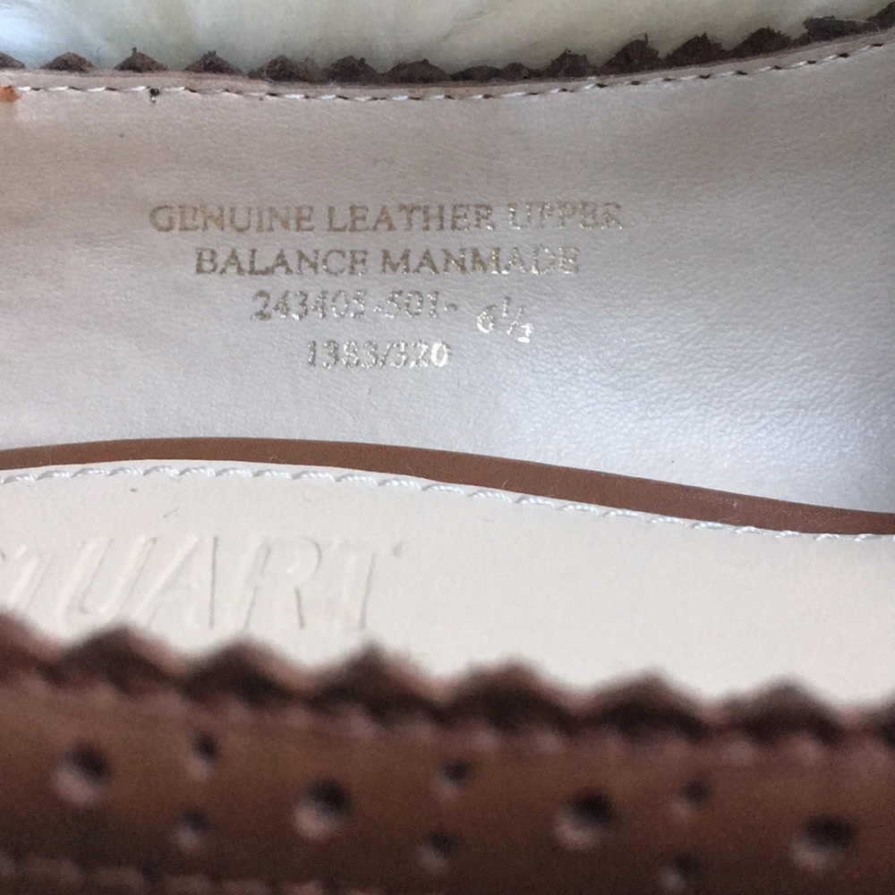 Nib Colin Stuart Brogue Style Career Pumps - image 4